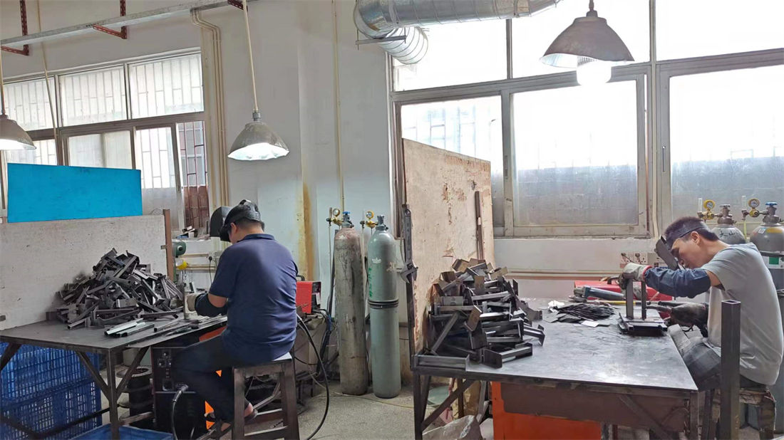 Ningbo Sihooz Furniture Industry And Trade Co., Ltd. metal display racks