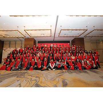 Shanghai Lily Gifts Co., Ltd. hair brushes