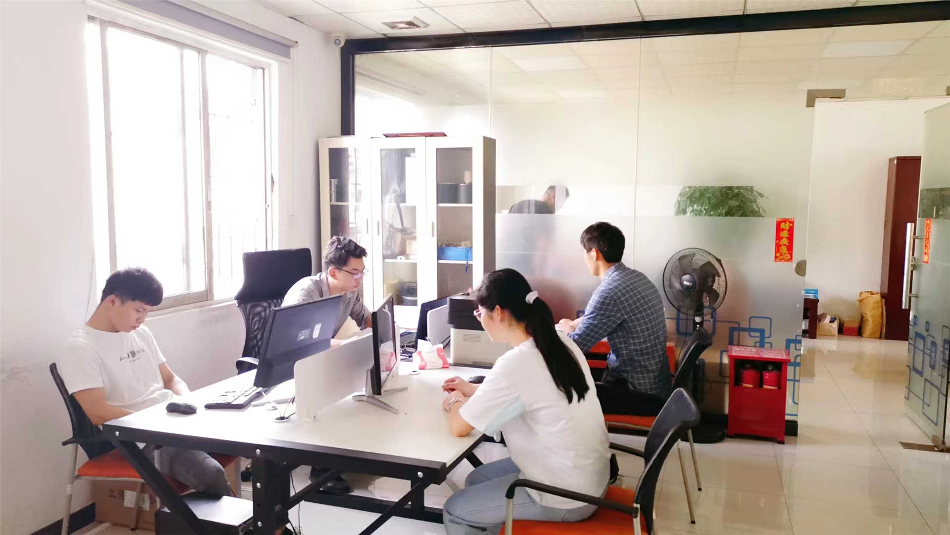 Shenzhen Ownlikes Technology Co., Ltd. factory image 3