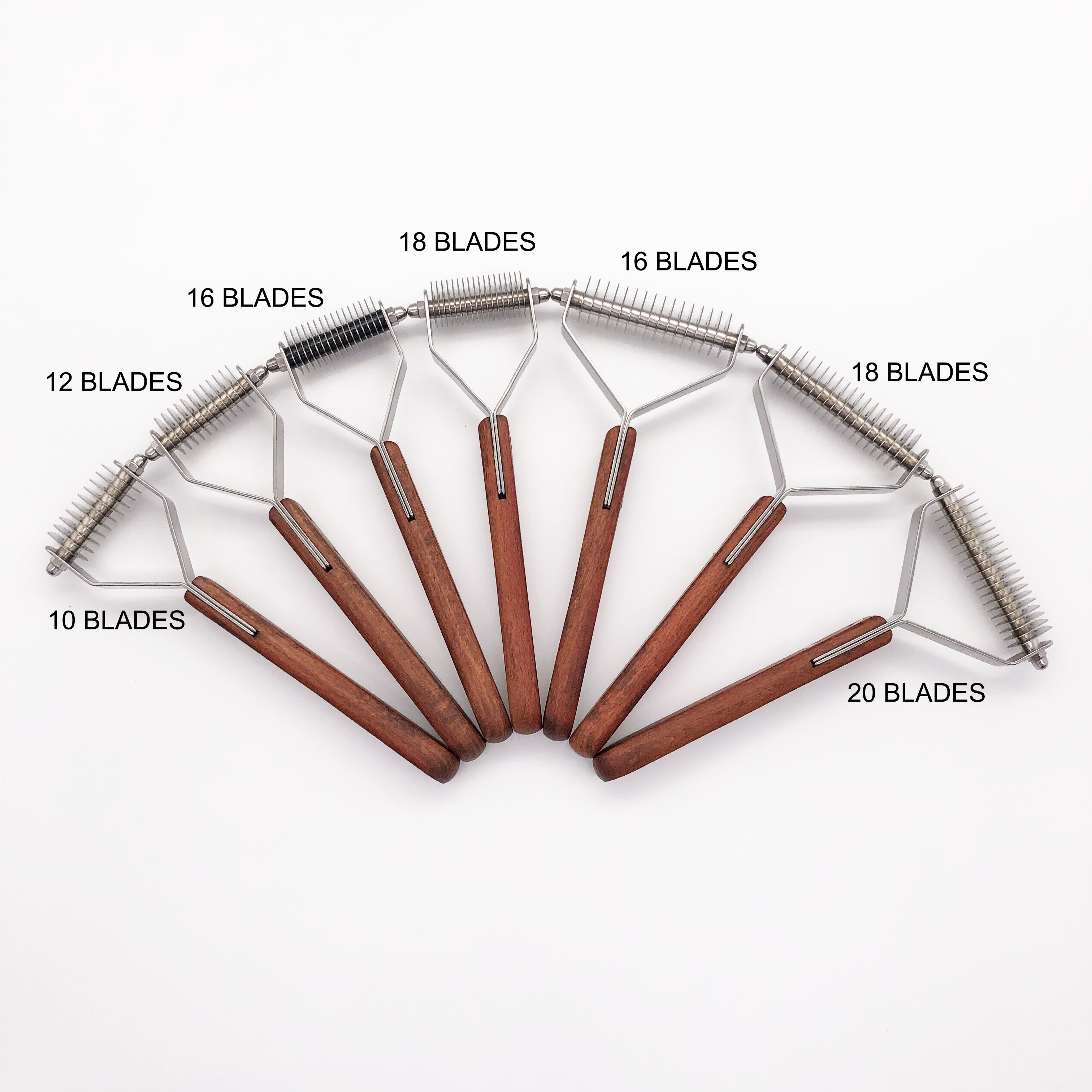 Wooden Handle Dog Rake Professional Dog Rake Comfortable and easy to use pet supplies