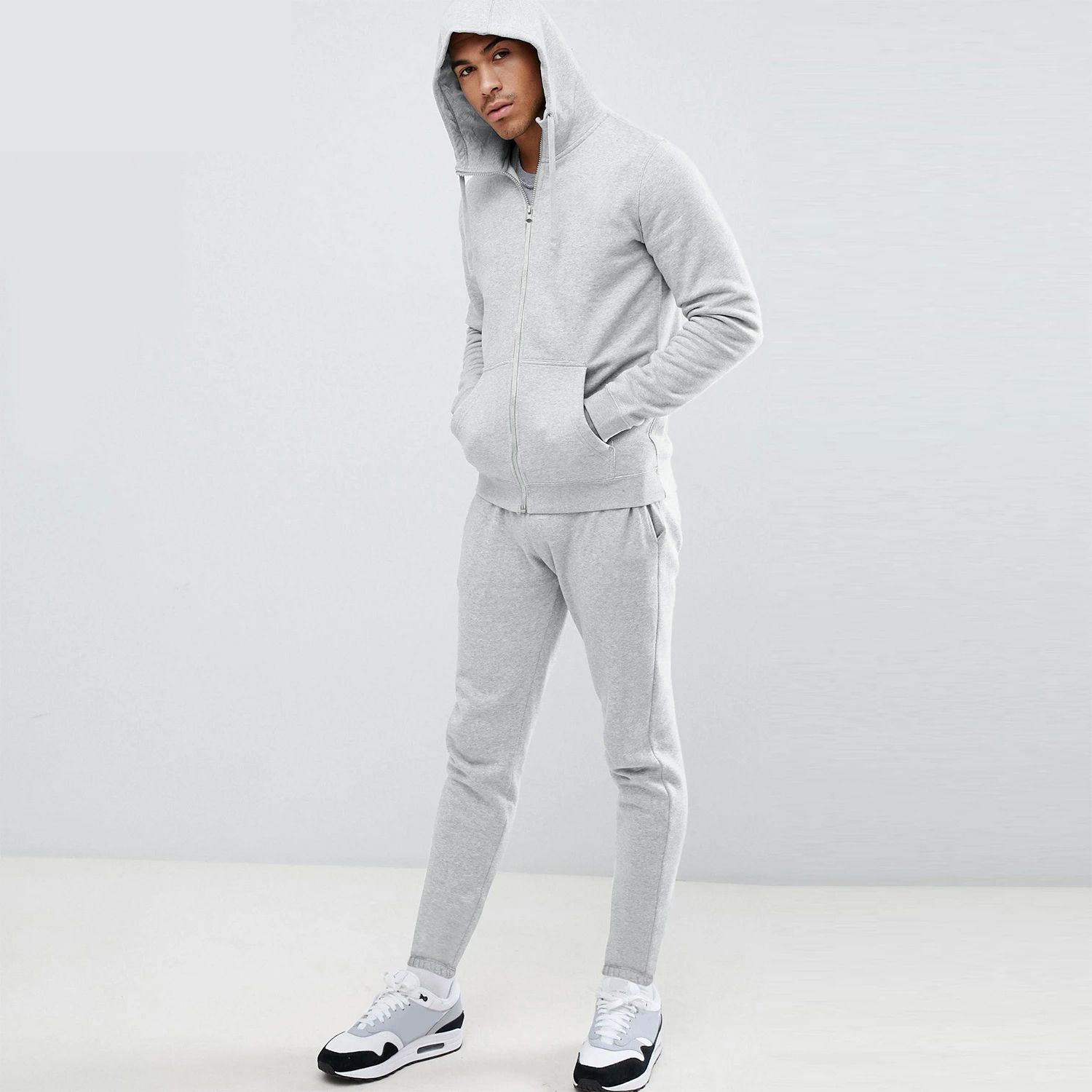 Zega Impex Hot Selling 2024 Customized Windproof Wholesale High Quality Sweatsuits Slim Fit Polyester Plain Sportswear Men Casual Tracksuit