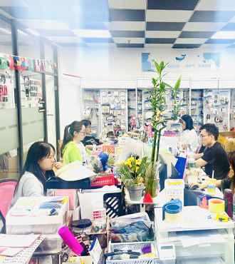 Ningbo Haoxuan Arts & Gifts Co., Ltd. plush toy