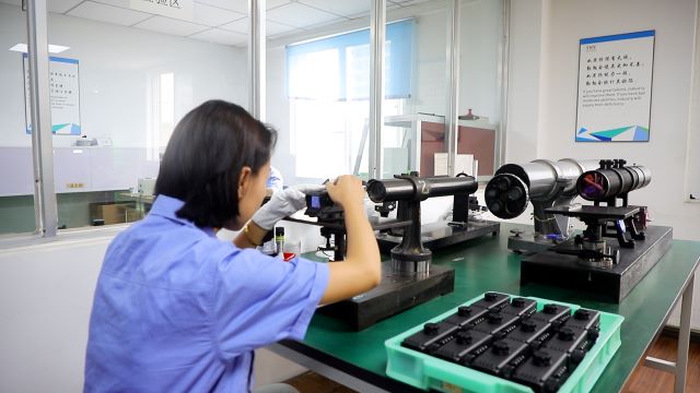 Kunming Tengrong Photoelectric Technology Co., Ltd. Digital Night Vision