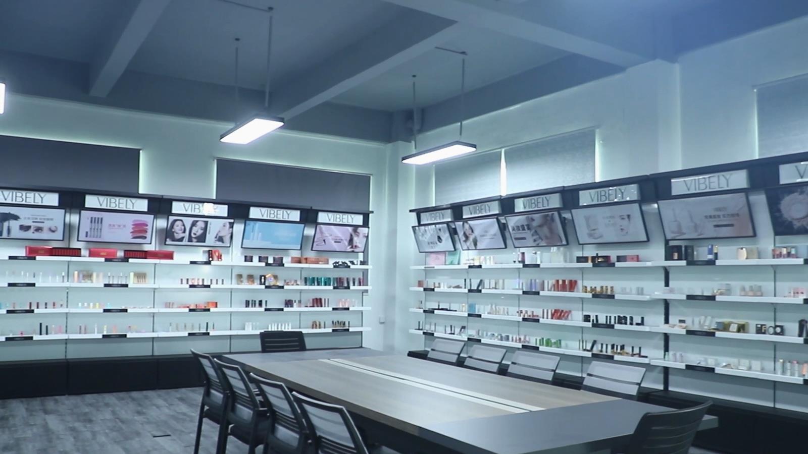 Shantou Mingfang Cosmetics Co., Ltd. Mascara
