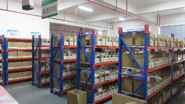 Yiwu Shuangba Trade Co., Ltd. Stainless Steel Jewelry