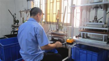 Dongguan Guanyu Silicone Technology Co., Ltd. Silicone Baby Tableware
