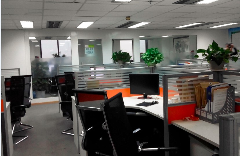 Shanghai FR Import & Export Co., Ltd. Car Sunshades