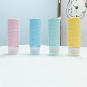 Wholesale Bpa Free Silicone Travel Shampoo Bottles Tsa Approved Leak Proof Travel Size Containers Travel Water Bottle Foldable