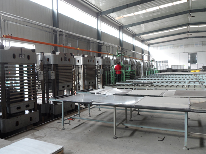 Heze CNG Flooring Co.,Ltd. PVC Roll Flooring