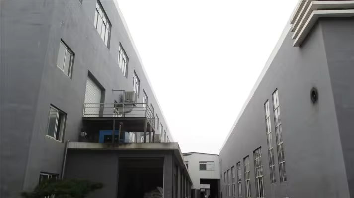 Cixi Changcheng Manufacturing Pens Co., Ltd. Highlighter