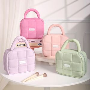 Quilted Makeup Bag Cosmetic Bag Travel Toiletry handbag for Women Cute Makeup Bag Organizer Baby Pink Puffer Makeup Pouch