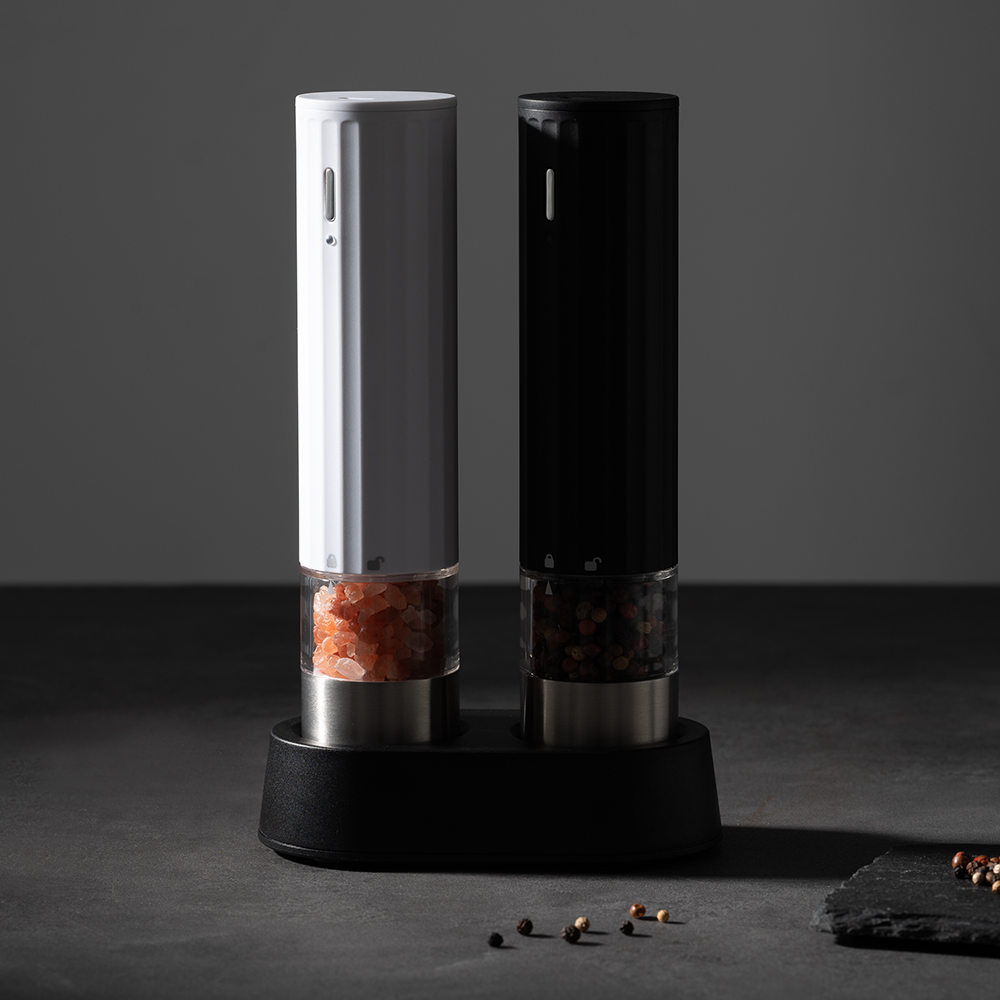 Chinagama Industrial Corporation New Rechargeable Electric Salt and Pepper Grinder Set with Stand Adjustable Spice Pepper Mill Set with LED Light