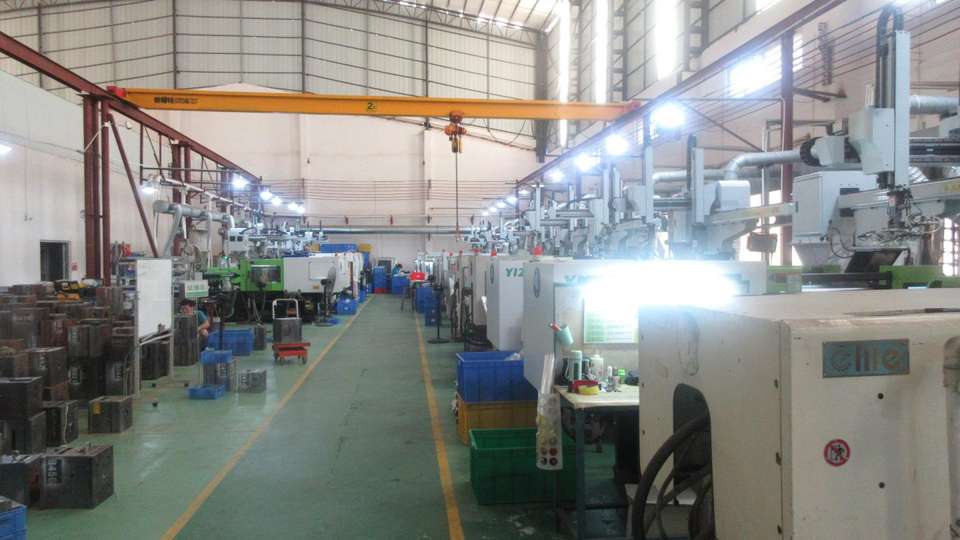 Foshan Flying Mobile Phone Accessories Co., Limited factory image 6