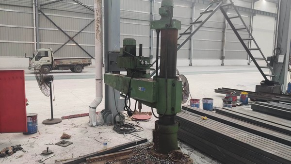 Xinxiang Weiying Machinery Co., Ltd. Bridge Cranes