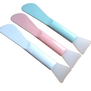 2023 New Double-ended Cosmetic Face Mask Silicone Applicator Brush And Makeup Spatula Collector