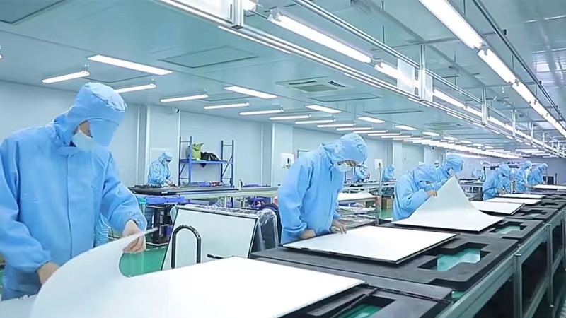 Zhongcheng Yuntouch Holdings (shenzhen) Co., Ltd. outdoor lcd digital signage