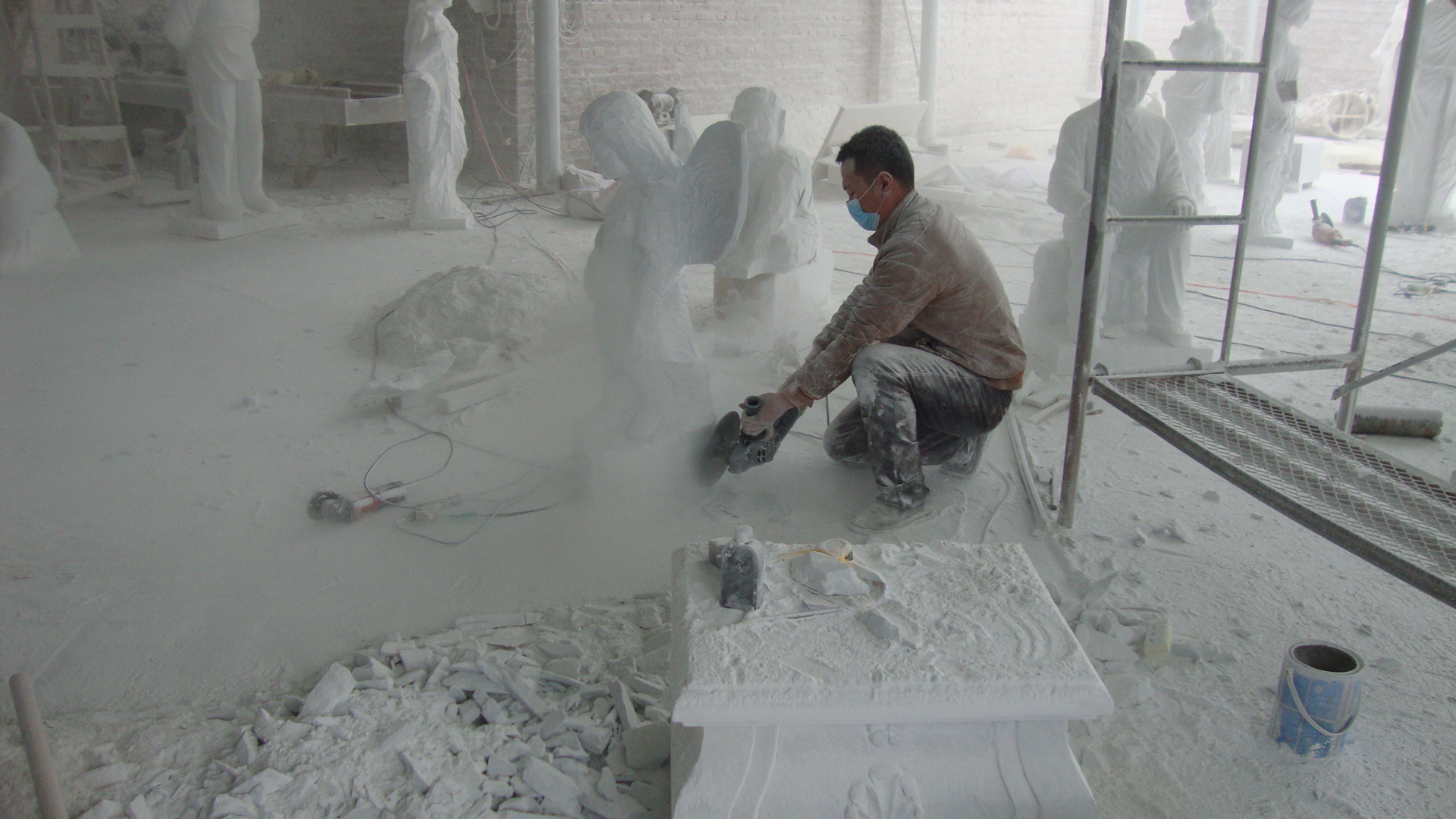 Quyang Shengye Stone Carving Factory factory image 3