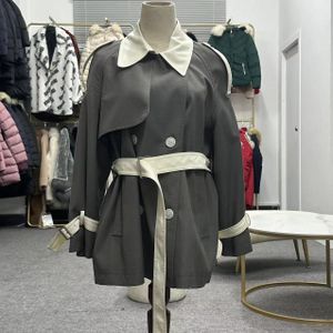 Ladies Winter Jacket New Design British Style Temperament Windbreaker Lace-Up Waist Coat Featuring Cape Logo