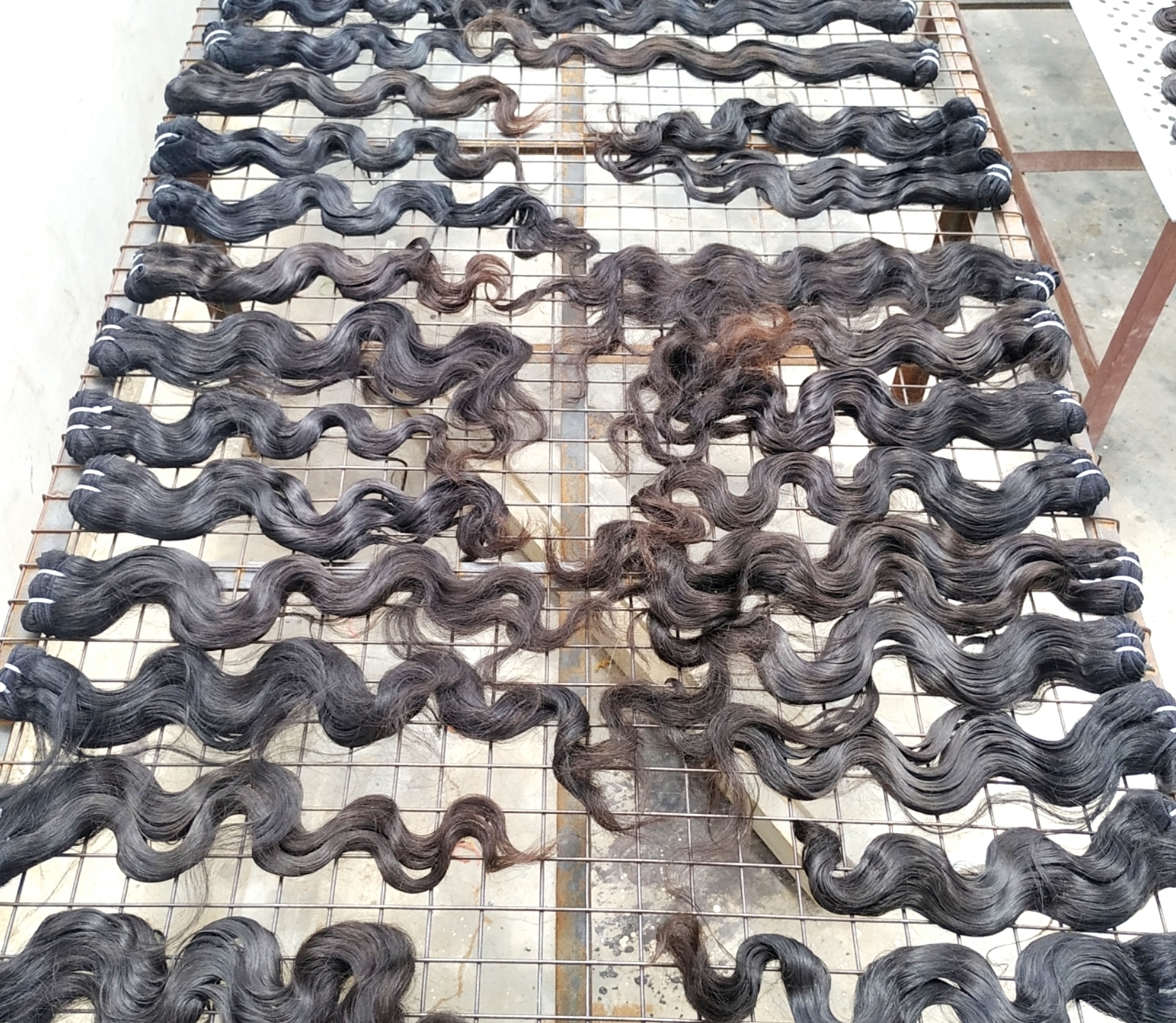 LUCKY HAIRS Raw Indian Temple Hair