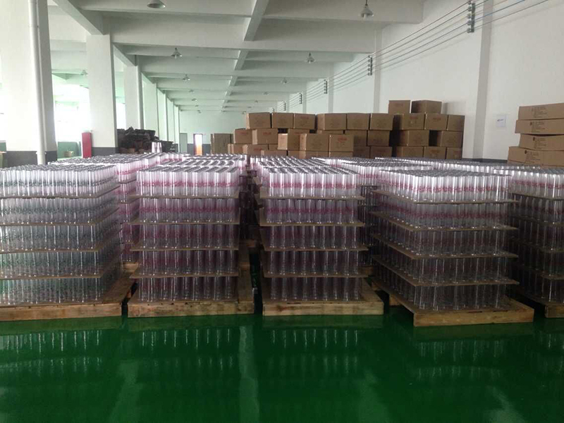 Zhuhai Lianzhong Plastic Hardware Co., Ltd. Travel Mugs
