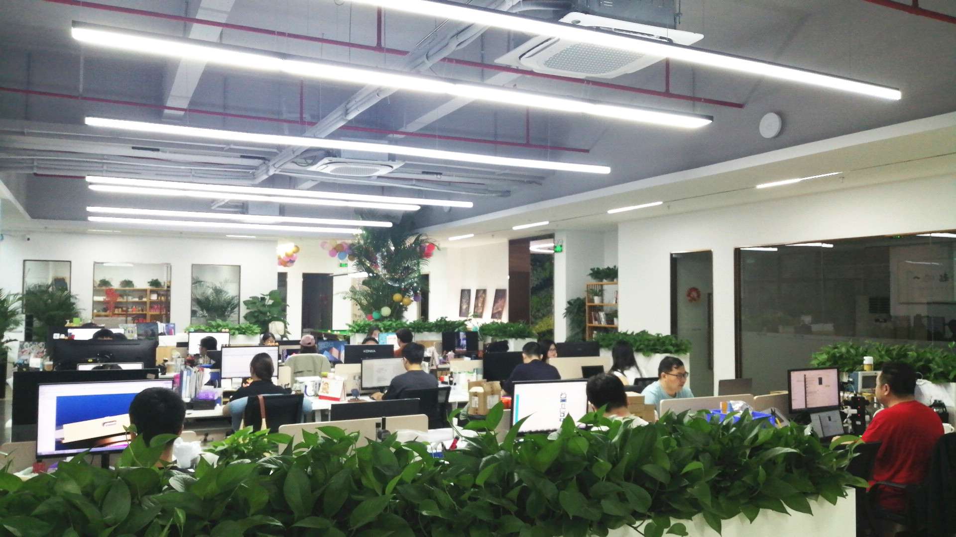 Shenzhen Yiqizhao Technology Co., Ltd. factory image 5