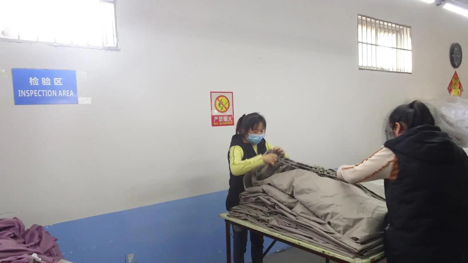Shijiazhuang Onlylove Textile Co., Ltd. Bedding Set