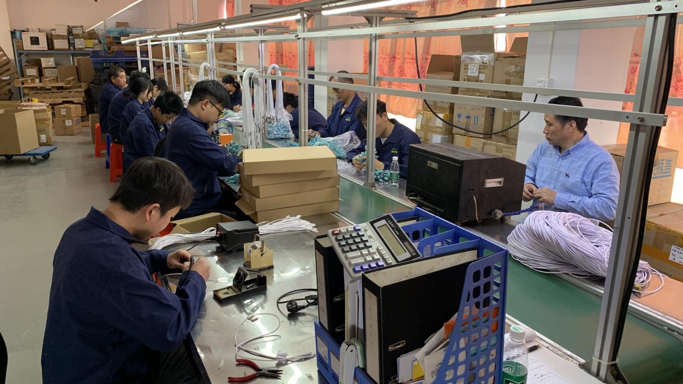 Dongguan Jinen Electronics Co., Ltd. Wall Charger
