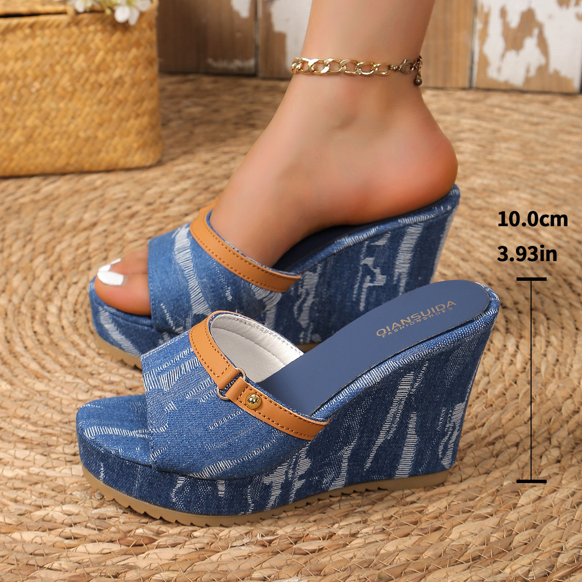 Guangzhou Tongtu Shoes Co., Ltd. Height Increasing Walking Style Shoes Denim Upper Slides Slipperssneaker slippers