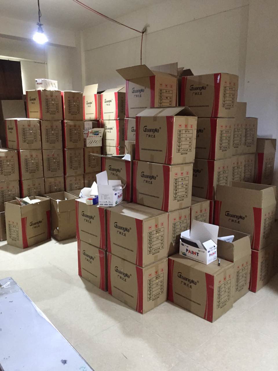 Guangzhou Jiaren Stationery Co., Ltd. Acrylic Paint Pen