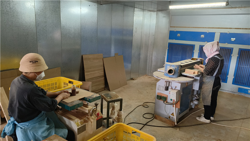 Cao County Ruilin Wood Industry Co., Ltd. Wooden Chalkboards