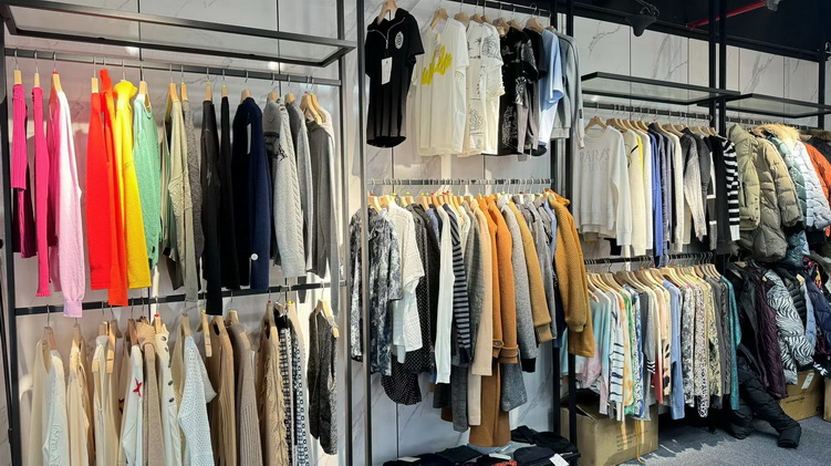 Zhejiang Sign Fashions Co., Ltd. Sweaters