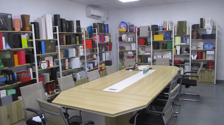 Dongguan Donghong Paper Products Co., Ltd. Rigid Boxes