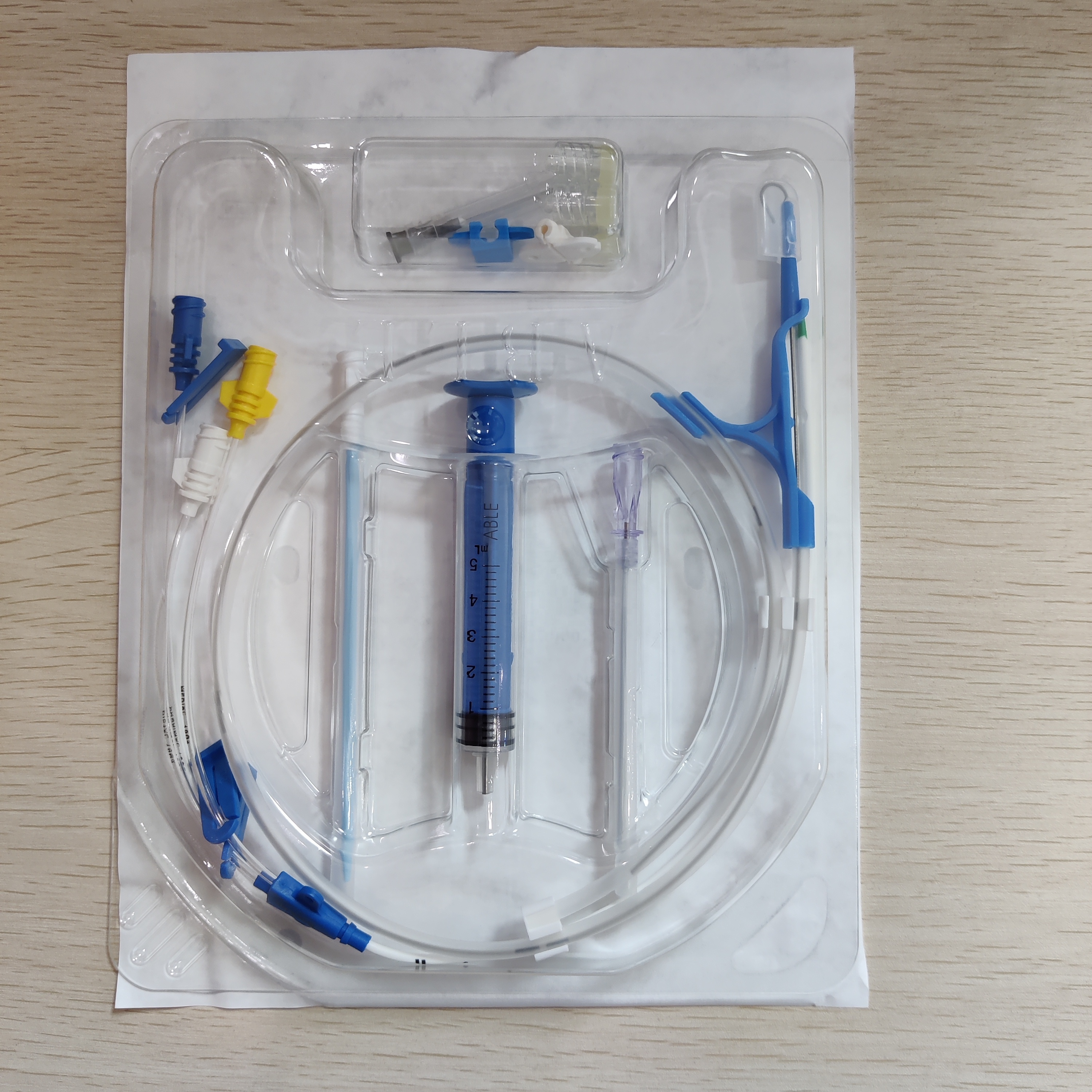 Disposable  ABLE  Central Venous Catheter Kit  Single /Double/Triple Lumen