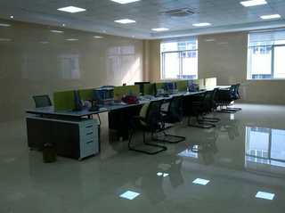 Dongyang Dongyi Clothing and Sewing Machinery Market Co.,Ltd. Computerized Embroidery Machine