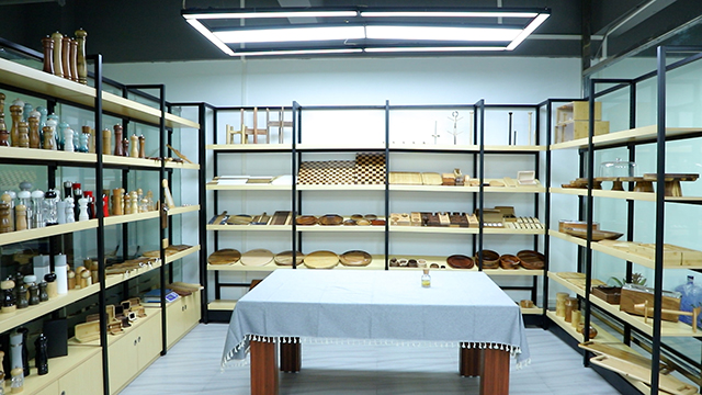Jiangmen Expands Handicraft Co., Ltd. Wooden Cutting Board