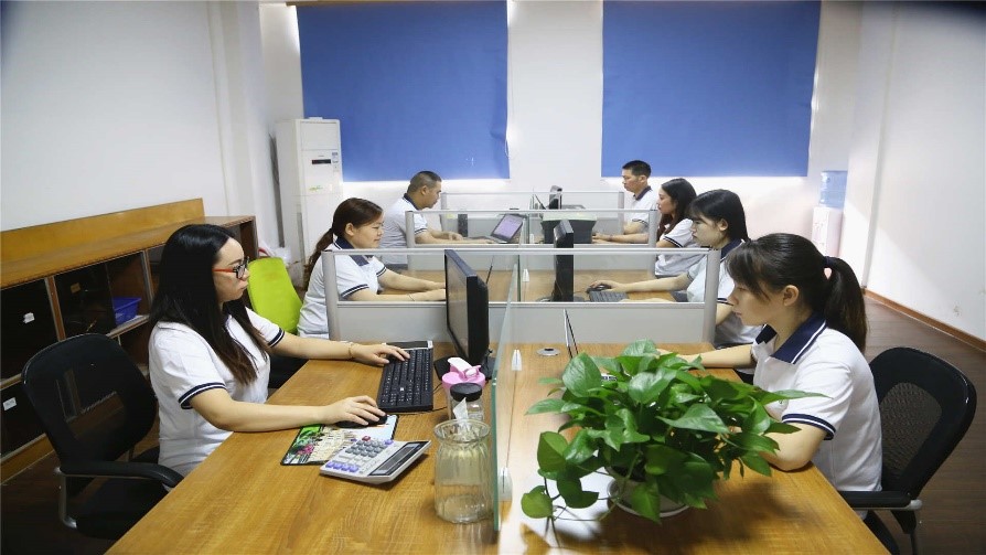 Dongguan Jinhong Rubber And Plastic Co., Ltd. Silicone Baby Bowls