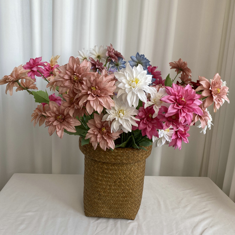 TECENT CHAMPION(SHANDONG) INDUSTRIAL AND TRADING CO.,LTD Factory wholesale long 4-head dahlia artificial flowers wedding hall layout artificial flowers wedding road guide