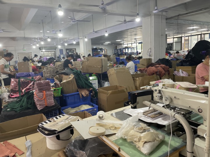 Shenzhen Youfang Industry Co., Ltd. Bags and Cases