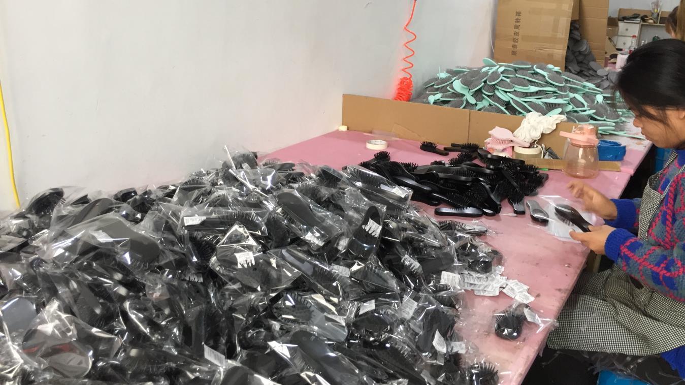 Zhengzhou Youminke Trade Co., Ltd. Fusion hair extensions