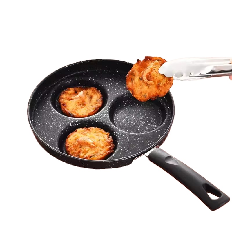 Yiwu Can Kitchen Household Goods Co., Ltd. Can Kitchen Breakfast Cooking Tool Non-Stick Pan with 3 Round Holes Nonstick Eggs Frying Pan