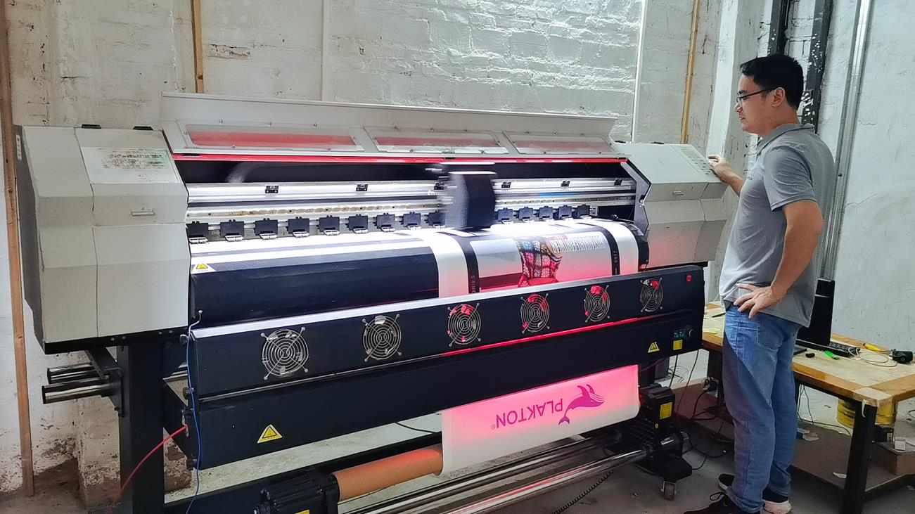 Foshan Yueqi Advertising Supplies Co., Ltd. factory image 1