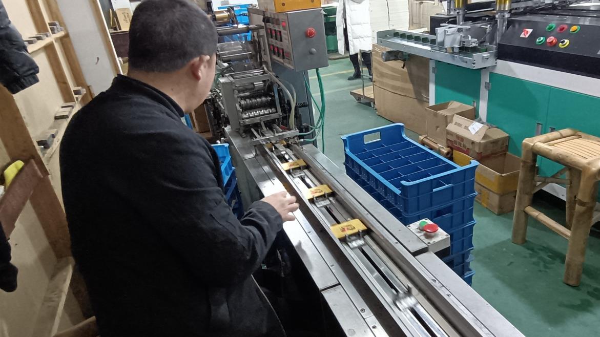 Yiwu Shilong Trading Co., Ltd. daily necessities