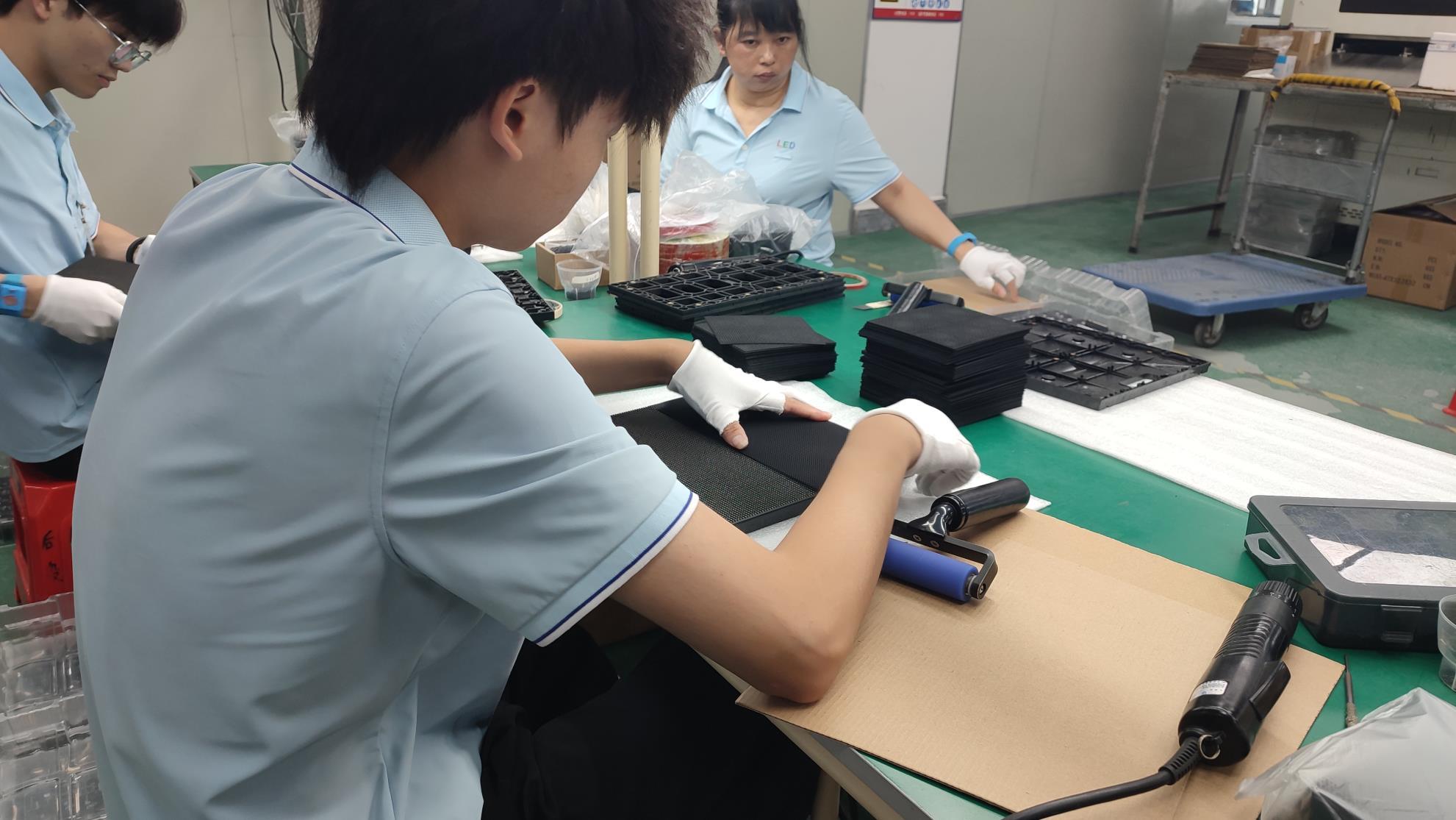 Shenzhen Maxcolor Visual Co., Ltd. factory image 3