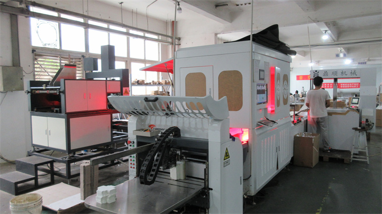 Xiamen Lu Shun Xing Packaging Industrial & Trade Co., Ltd. Paper Bag