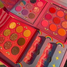 Wholesale colored eyeliner shinny lip gloss blusher eye shadow all in 1 palette