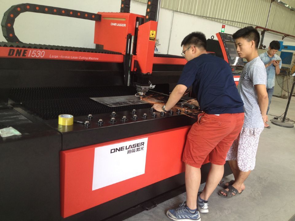 Yuejingdian (Dongguan) Metal & Plastics Co., Ltd. metal display rack