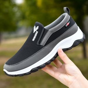 Anti slip Men's canvas trend shoes flat walking driving skateboarding shoes loafers for men