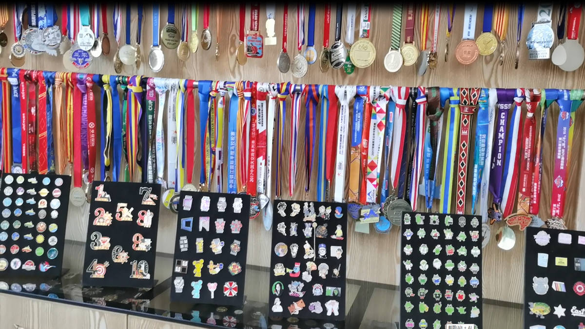 Zebra Gift Jewelry & Daily Commodity Development (Dongguan) Co., Ltd. Keychains