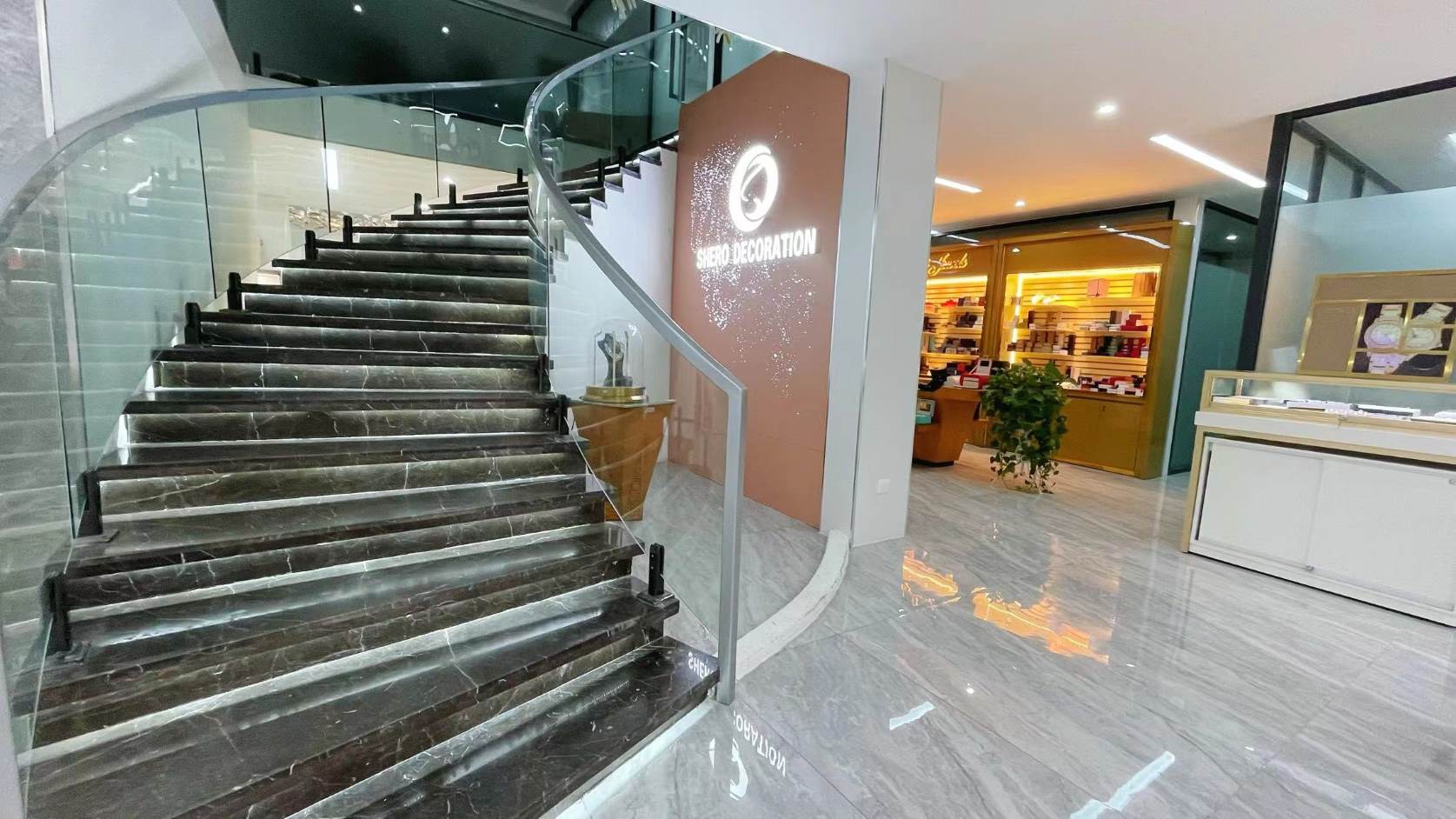 Guangzhou Shero Interior Decoration Co., Ltd. Cosmetic Store Furniture