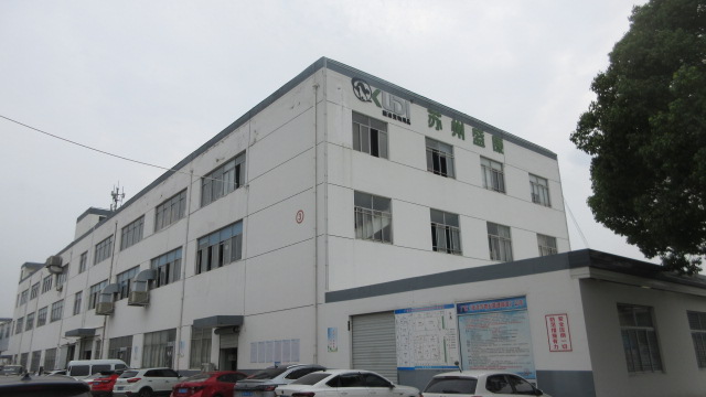 Suzhou Kudi Trade Co., Ltd. Retractable Dog Leashes